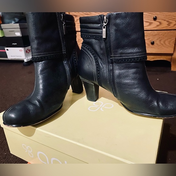 Anita Leather boots booties Sz 8.5 women’s designer leather boots EUC - Picture 8 of 14